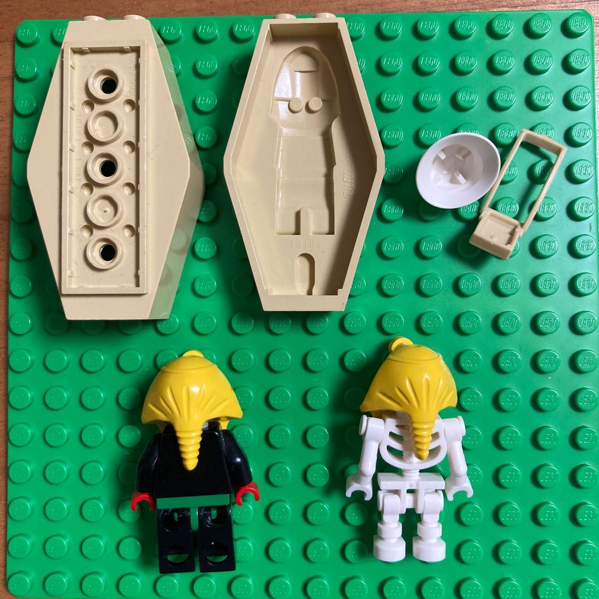 LEGO レゴ ミニフィグ 棺 ファラオ ガイコツ エジプト 世界の冒険シリーズ ナイル