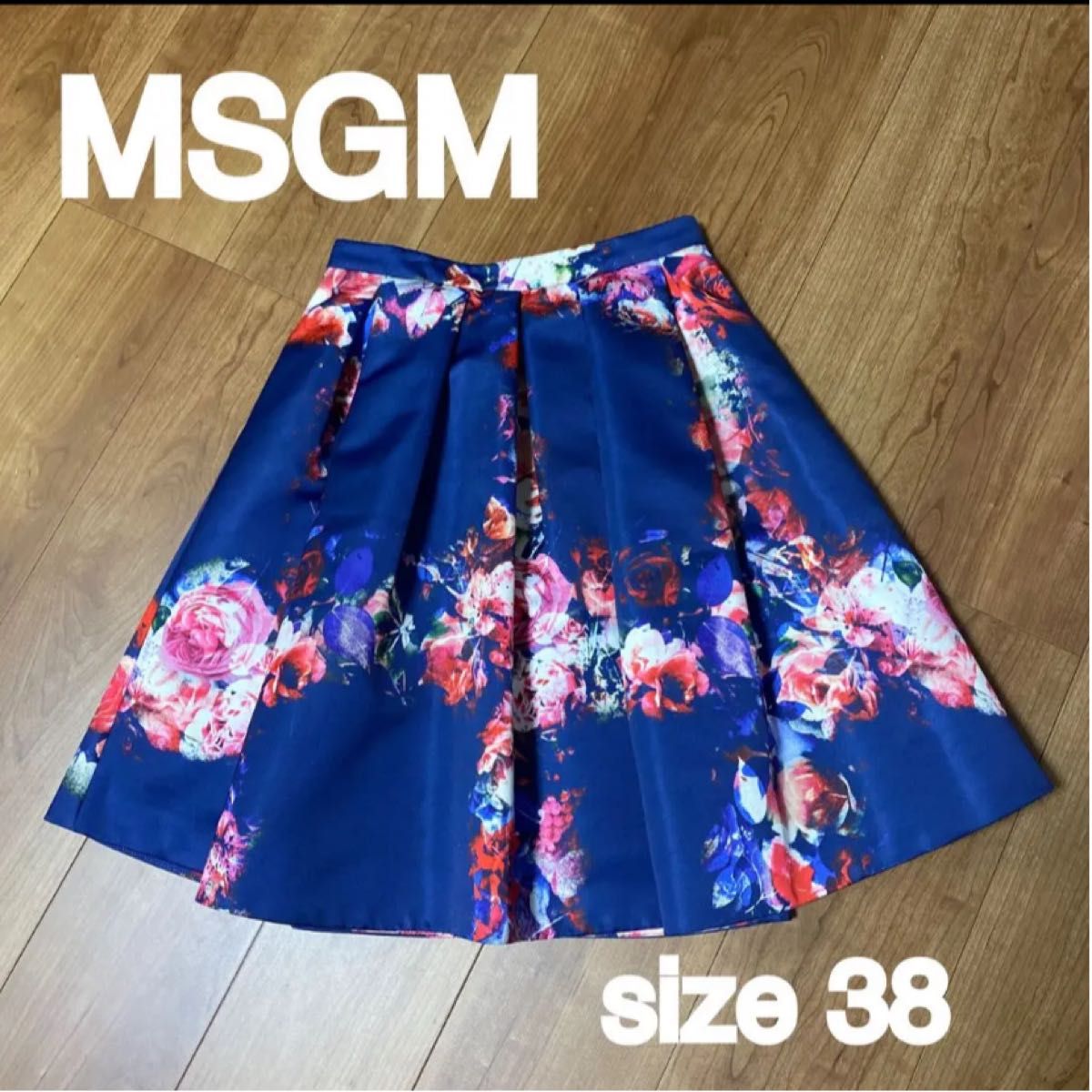 MSGM スカート 紺色 花柄スカート