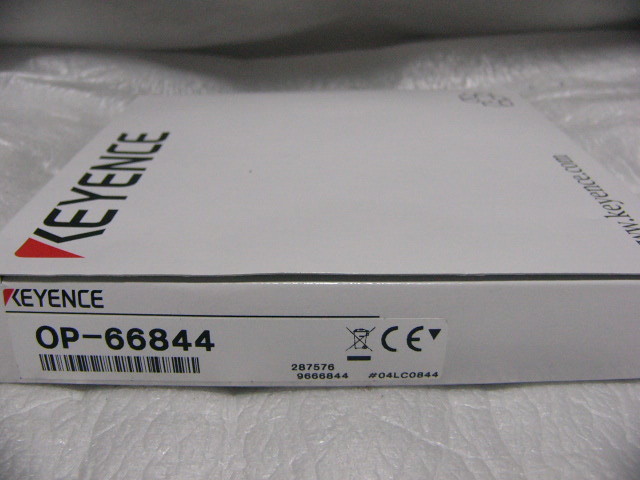 ★新品 Keyence OP-66844　USB接続ケーブル _画像1