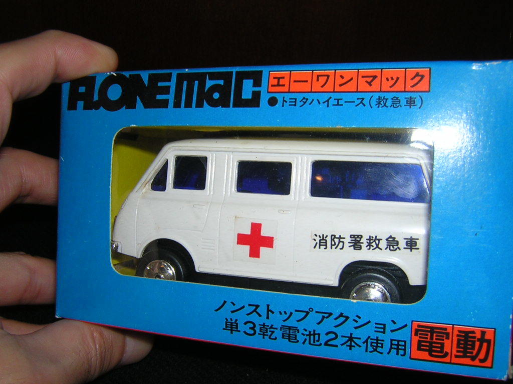  Showa Retro .. игрушка A-one Mac Toyota Hiace машина скорой помощи нераспечатанный товар электрический сделано в Японии старый машина 