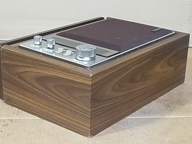 索尼ICF-9740 FM / AM家用收音機垃圾18072720 原文:SONY ICF-9740 FM/AM ホームラジオ ジャンク 18072720