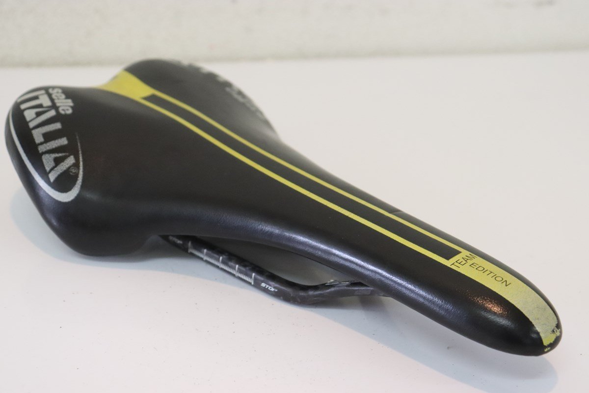 気質アップ】 ☆selle ITALIA セライタリア TEAM EDITION サドル