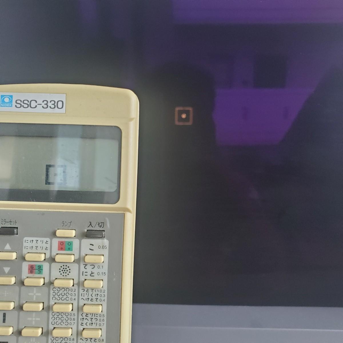 ニデック nidek スペースセービングチャート SSC-330 リモコン付き