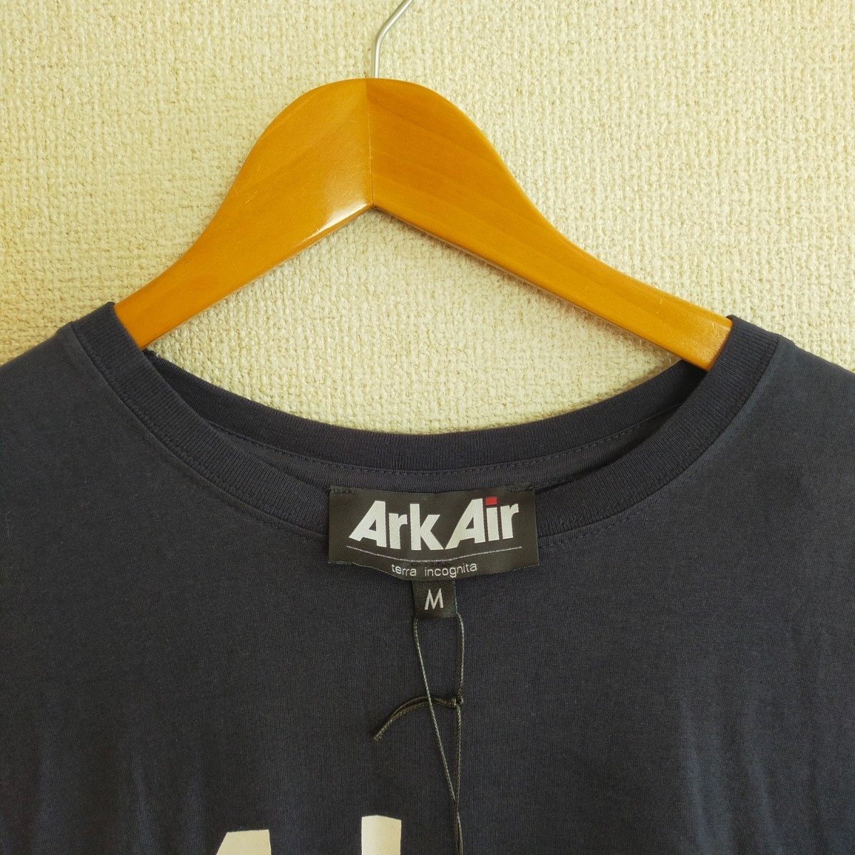 新品未使用タグ付き ARK AIR アークエアー CARGO POCKET TEE J002AA カーゴポケット Tシャツ 半袖 オーガニックコットン M ネイビー(紺)の画像4