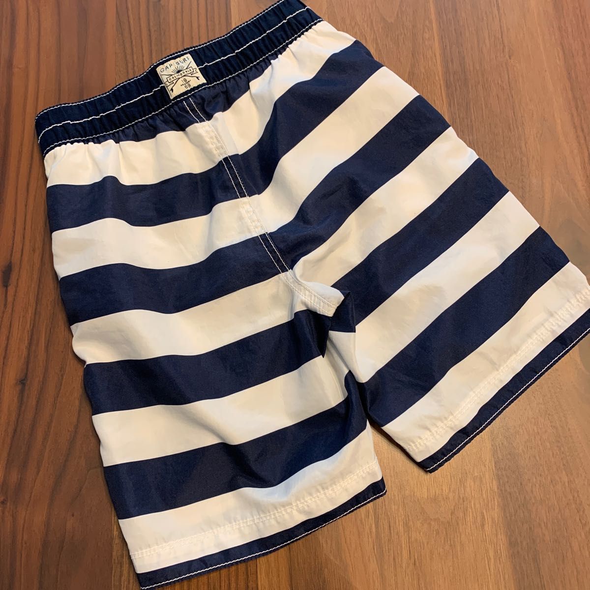 【中古】GAP KIDS ギャップ キッズ インナーパンツ付き 水着 パンツ サーフパンツ ボーダー ストライプ 120cm