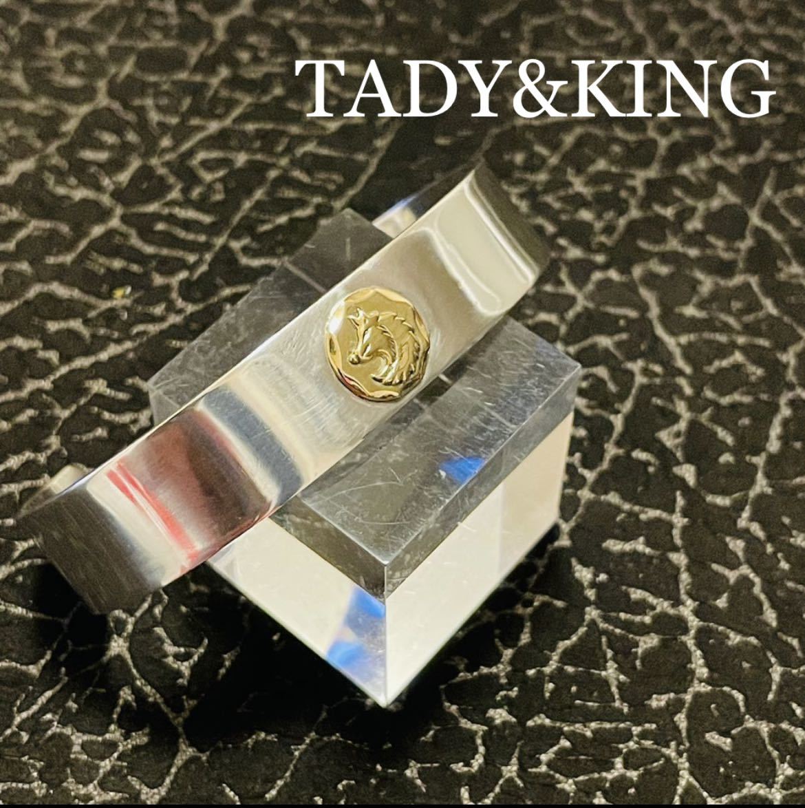 NEW限定品】 TADY&KING タディアンドキング 平打ちバングル18K ウルフ