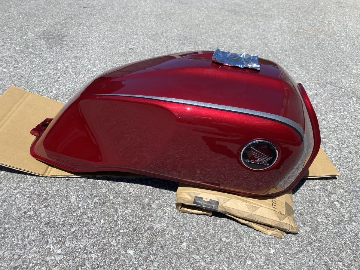cb1100 ガソリンタンク 14L sc65 良品 cb1100 ガソリンタンク 14L sc65 良品