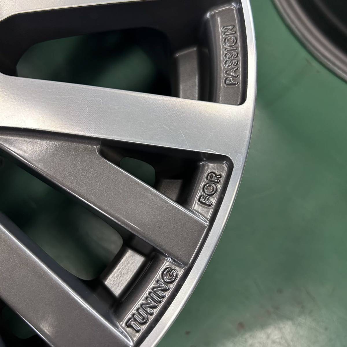 中古アルミ16x7.0 PCD108 MSW OZ シトロエンC3、プジョーなど(社外品
