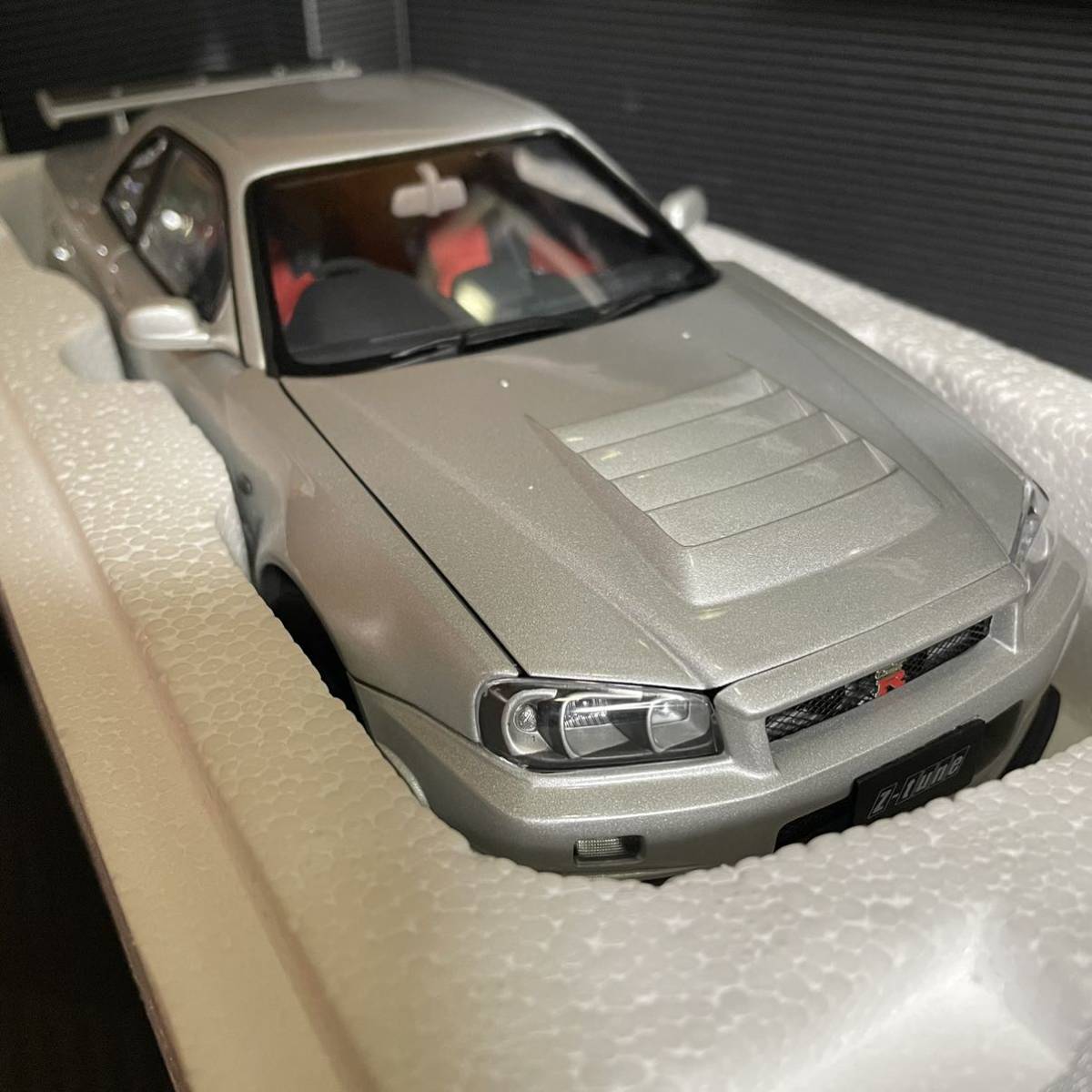 激レア！希少 未展示品 オートアート1/18 NISMO R34GTR Z-tune