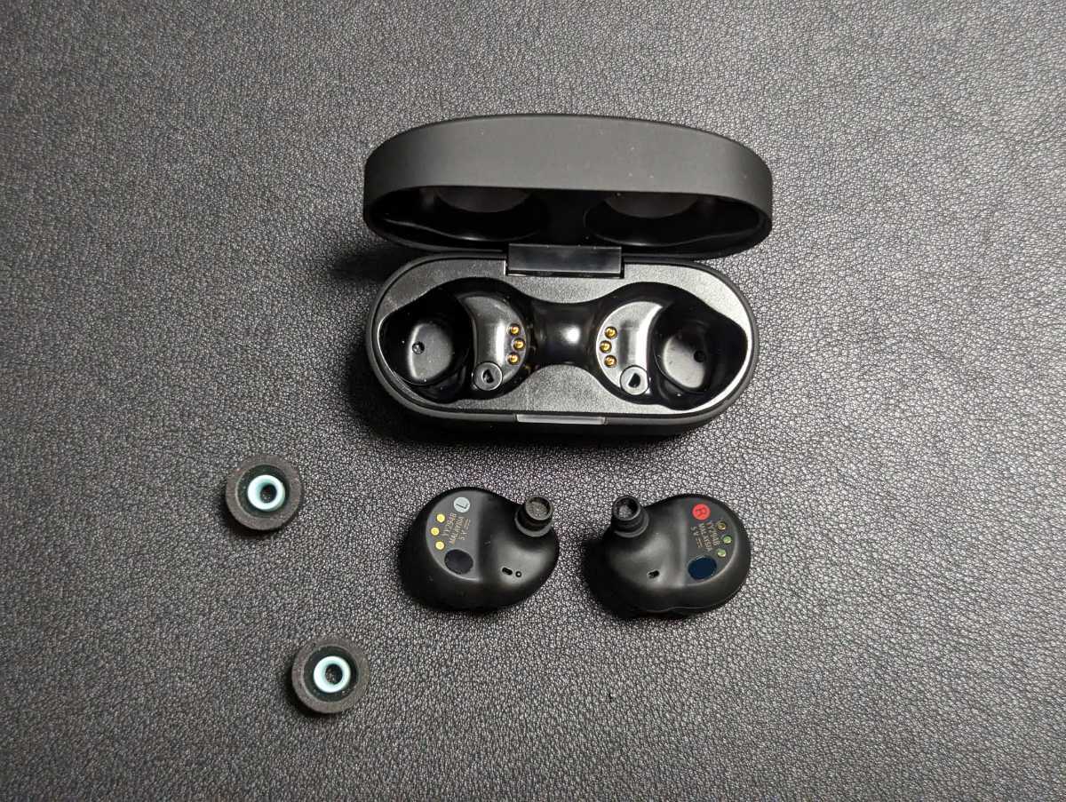 1円~美品◇SONY◇WFXM4◇ブラック◇ワイヤレスノイズキャンセ