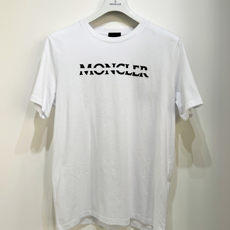 新品未使用 モンクレール MONCLER Tシャツ サイズM 半袖 ホワイト