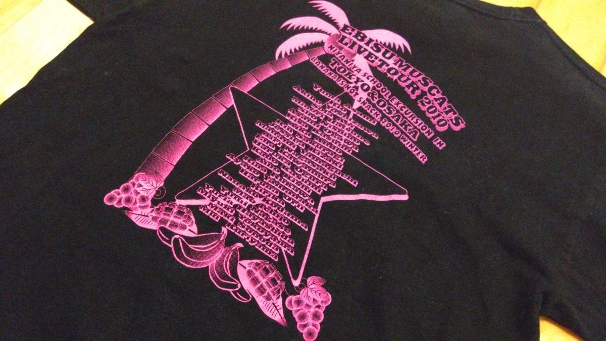 [ б/у ] футболка первое поколение . соотношение .ma ska tsu2nd Live Zepp OSAKA,Zepp TOKYO чёрный розовый L размер 