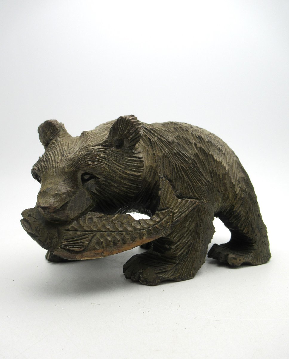 A337◇北海道 鮭喰熊 木彫り 木彫 熊 くま 彫刻 置物 民芸品 工芸品