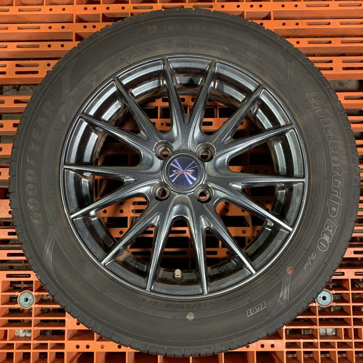 weds VELVA ウェッズヴェルヴァ 15インチ アルミホイール 4本セット グッドイヤー ラジアルタイヤ EfficientGrip 185/65R15 アクア デミオ_画像3