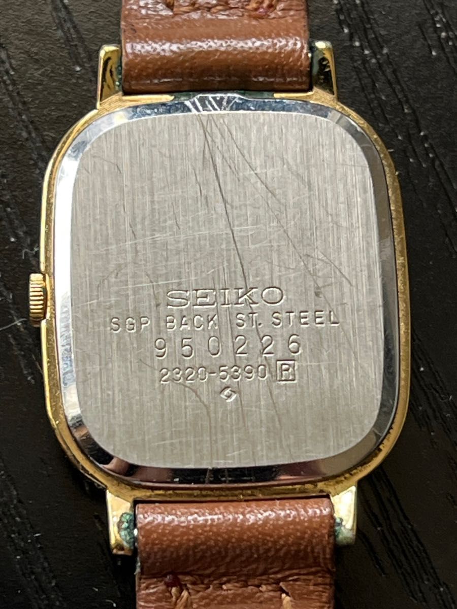 【値下げしました】SEIKO QUARTZ  2320-5390  文字盤：ゴールド　レディース