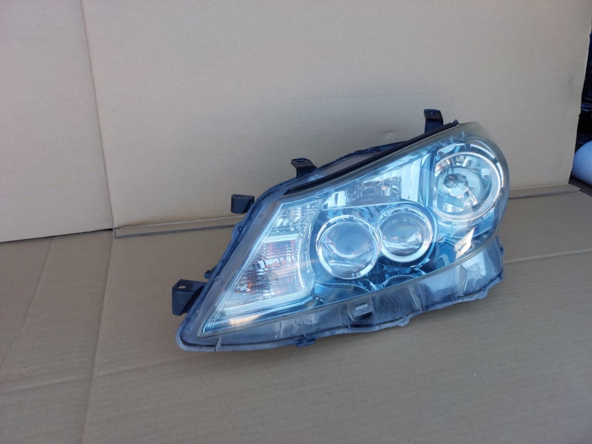 トヨタ AZK10 サイ純正 LEDヘッドライト左 ライトコントロール