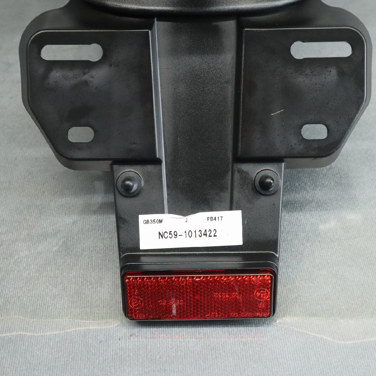 ホンダ GB350 純正 リアフェンダー ASSY テールランプ ホンダ GB350 純正 リアフェンダー ASSY テールランプ