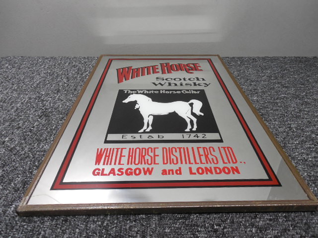 WHITE HORSE・ホワイトホース・スコッチウイスキー・ビンテージ・パブミラー /　 サイズ　W30.5×D1×H45.5㎝位です_画像2