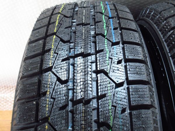 未使用品 TOYO OBSERVE GARIT GIZ (トーヨー オブザーブ ガリットギズ) 195/65R14 89Q 2015年製 スタッドレスタイヤのみ4本_画像5