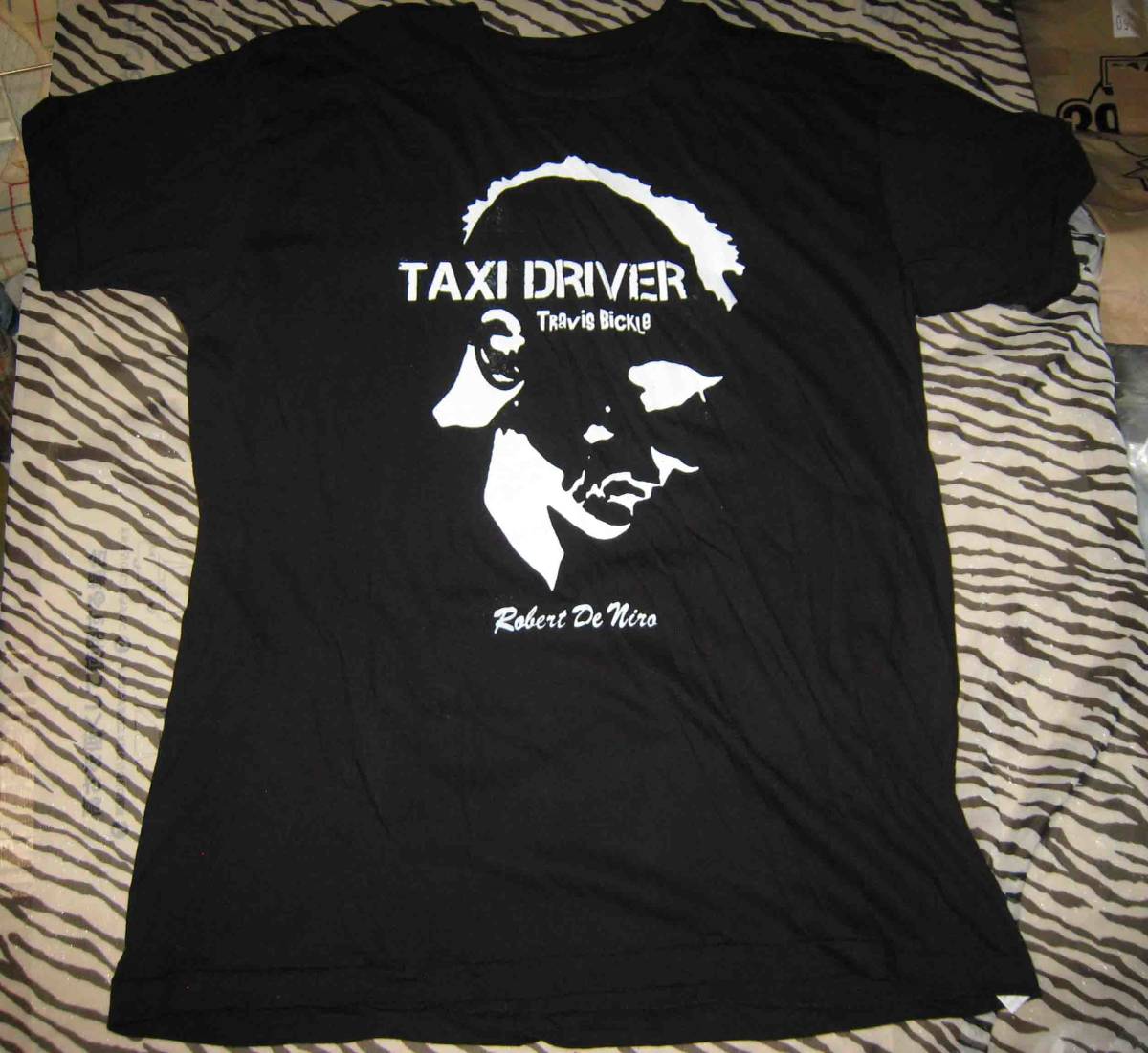 タクシードライバー　トラヴィス　黒Tシャツ　2L　コットン100％_画像2