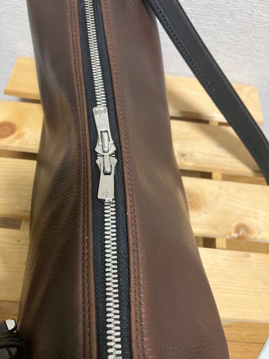 LAST CROPS ラストクロップス バンディット ボディバッグ 型押し LAST CROPS ラストクロップス バンディット ボディバッグ 型押し