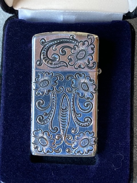 Zippo SILVER KING 5面彫り1500 Slim size 新品未使用品！_画像4