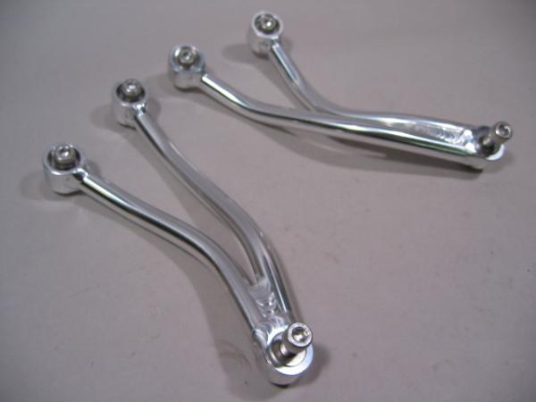 SUZUKI GSX 1300R 隼 2007年式まで アルミ マフラーステー左右set バフ仕上 LBP ( Ladybird Parts )製_画像3