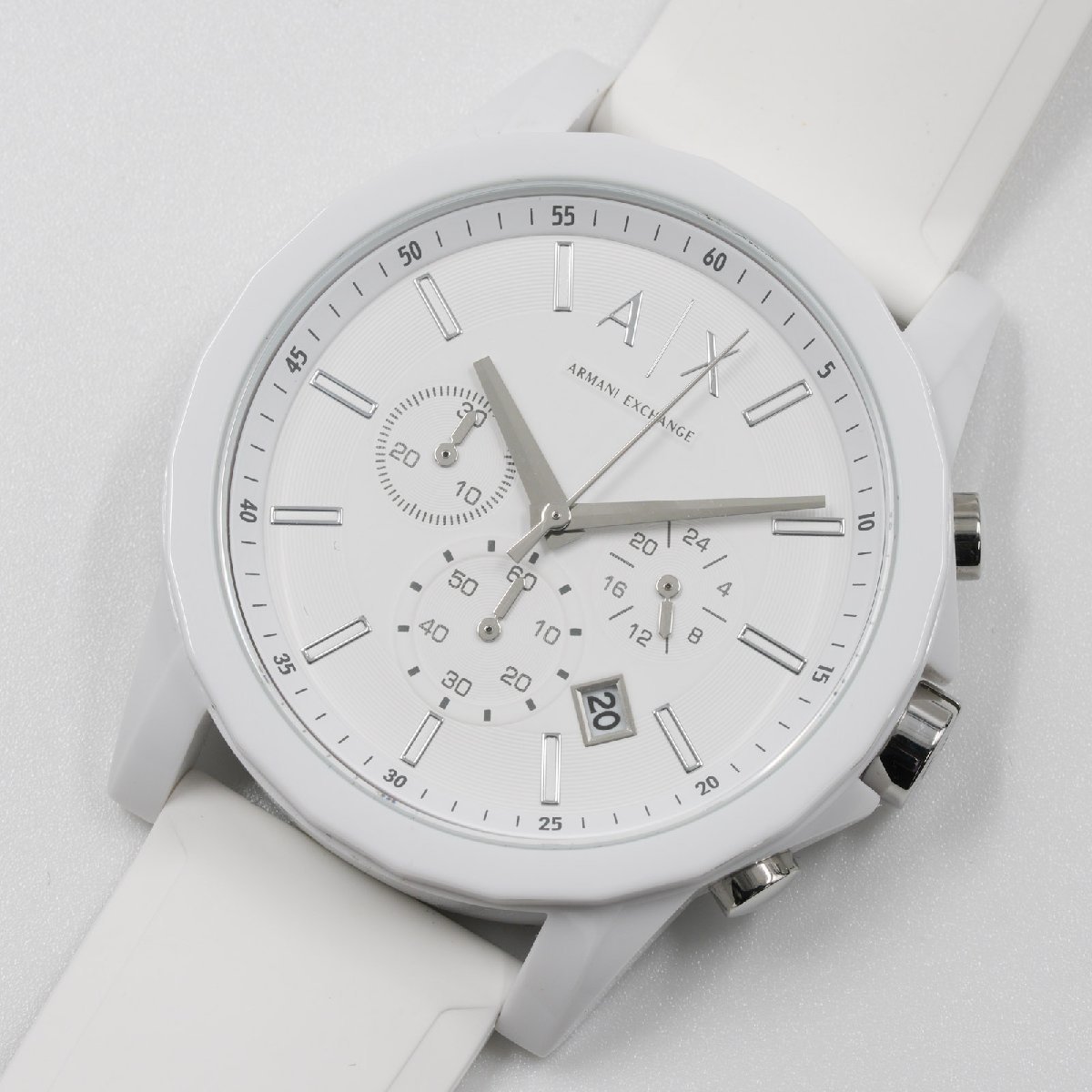 アルマーニエクスチェンジ ARMANI EXCHANGE 腕時計 AX1325 クオーツ ホワイト クロノグラフ 箱付 中古 美品 [質イコー]
