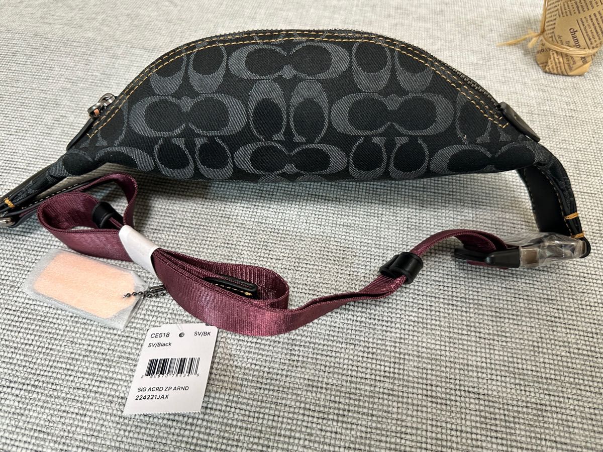 新品【COACH】シグネチャーデニムのチャーターベルトバッグ7