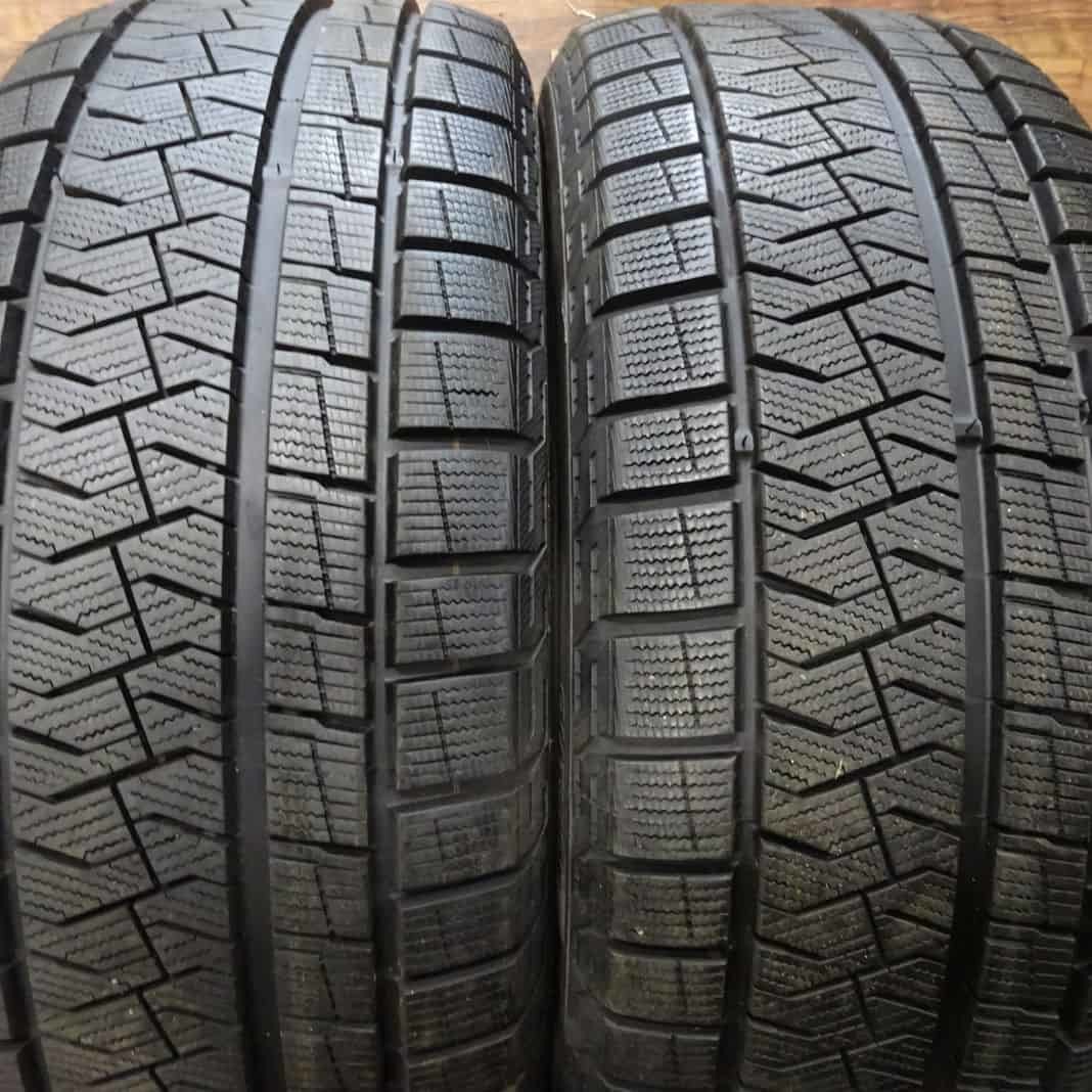 ■4本SET!■NO,B4891■会社宛 送料無料■215/60R16 95Q■ピレリ アイスアシンメトリコ ■冬 エスティマ マークX ヴェゼル シーマ ティアナ_画像2