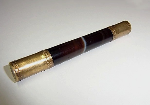 H0501】古代 帯メノウ 冠つき 瑪瑙 管ビーズ 特大10.8㎝ | label-shop.ir
