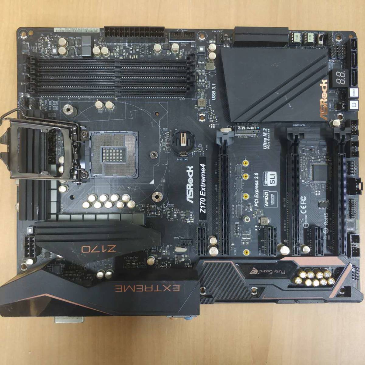 ASROCK Z170 EXTREME4//ATXマザーボード/ (LGA1151) INTEL第6・7世代CPU対応 PCパーツ DIY 修理材料★通電,BIOS立ち上がり確認済み_画像9