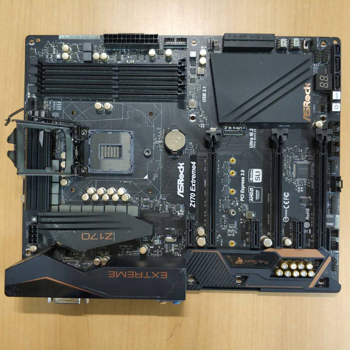 ASROCK Z170 EXTREME4//ATXマザーボード/ (LGA1151) INTEL第6・7世代CPU対応 PCパーツ DIY 修理材料★通電,BIOS確認済み★_画像9