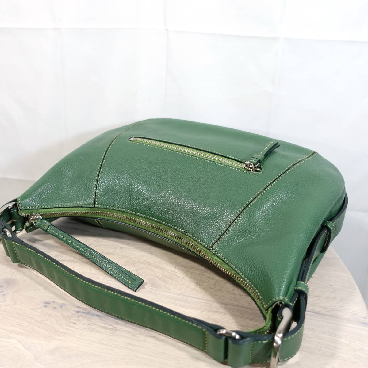 極美品】土屋鞄製造所 三日月型ショルダー(クレール スリング