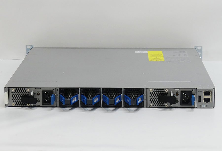 Cisco Nexus 3132Q-X (N3K-C3132Q-40GX) 中古 NX-OSなし シスコ ジャンク品 J☆_画像3