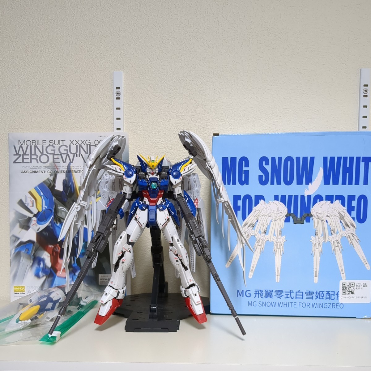 ショッピング超安い MG 1/100 ウイングガンダムゼロEW Ver．Ka - おもちゃ