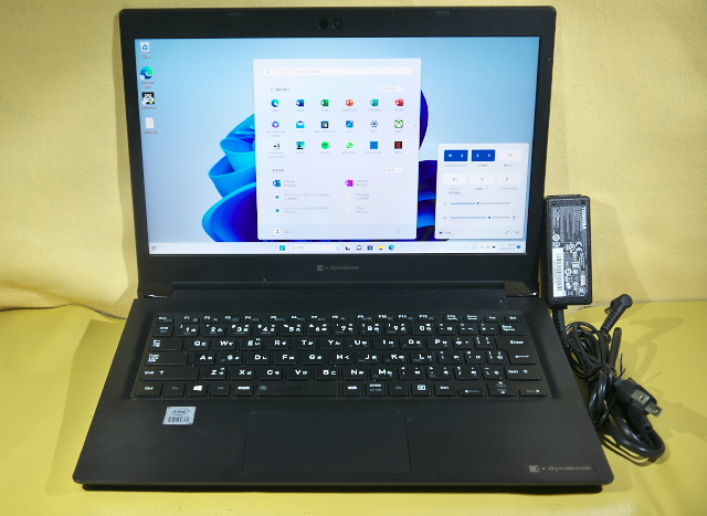 DynaBook S73/SF Windows 11 Pro / i5-10210U / NVMe 256GB / 8GB