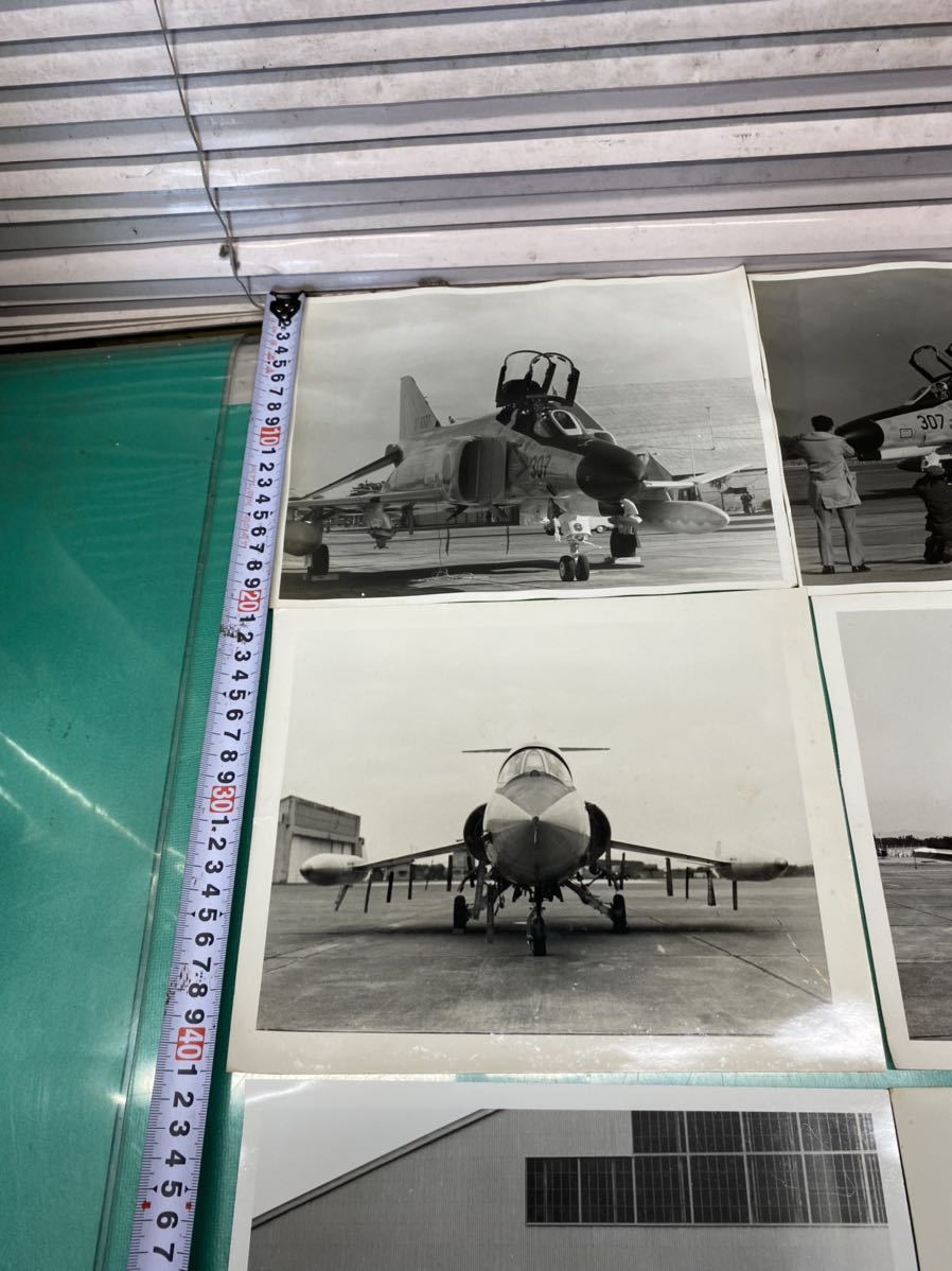 (1525) 昭和レトロ　航空自衛隊から白黒写真　飛行機　戦闘機　まとめて写真8枚_画像2
