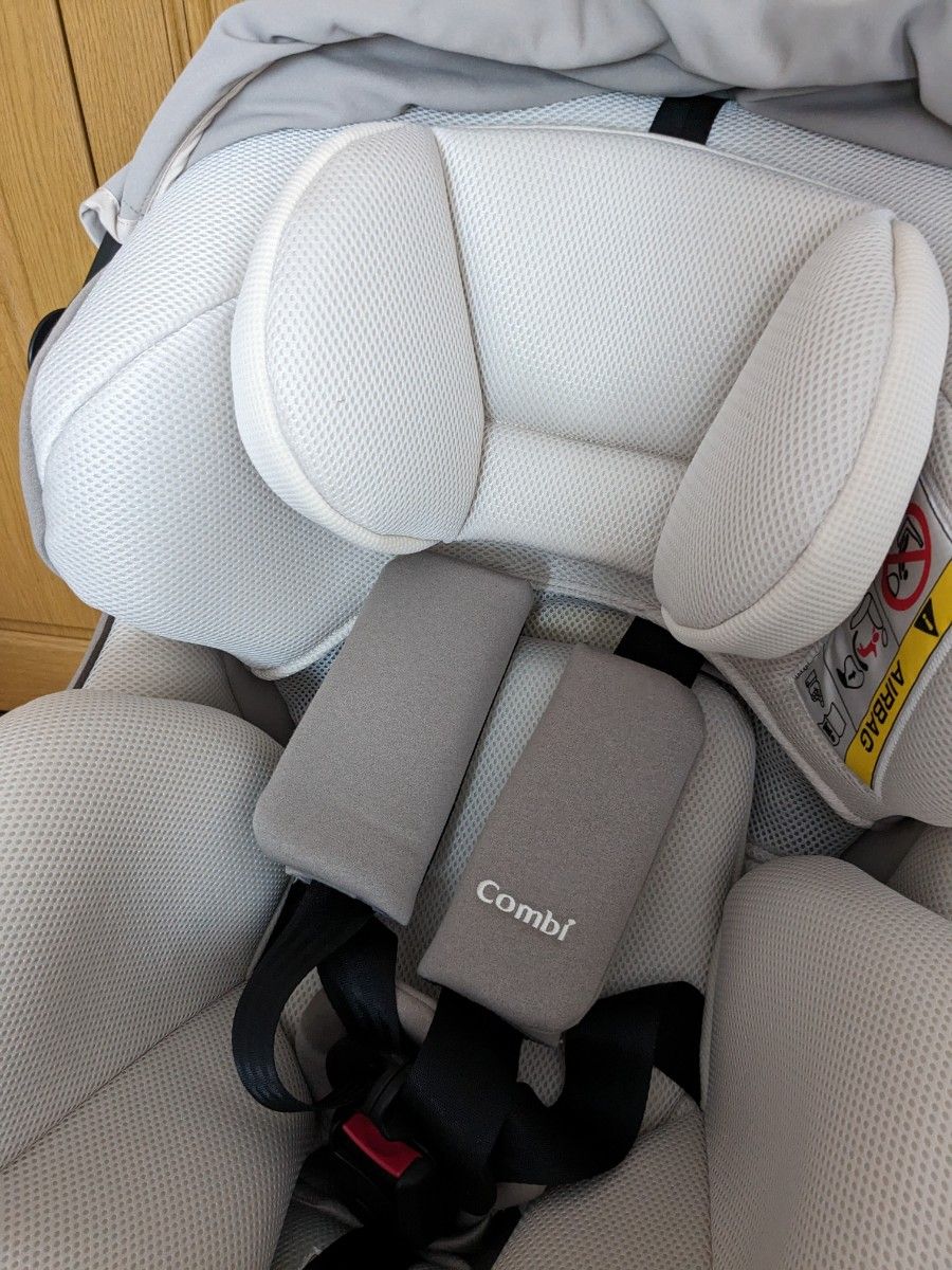 未使用★コンビクルムーヴ スマート ISOFIX エッグショック tete a tete ★