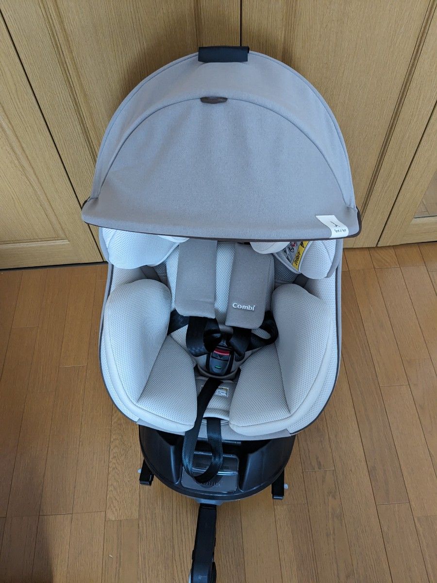 未使用★コンビクルムーヴ スマート ISOFIX エッグショック tete a tete ★