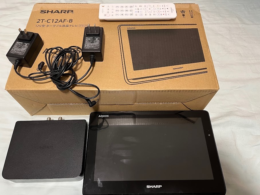 ヤフオク! - SHARP シャープ AQUOS 12V型 ポータブル液晶...