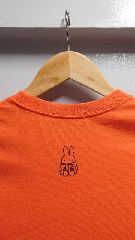 2000年製 Dick Bruna Miffy 45th Anniversary シングルステッチ プリント Tシャツ オレンジ S 半袖 ミッフィーちゃん 45周年 日本製_画像7