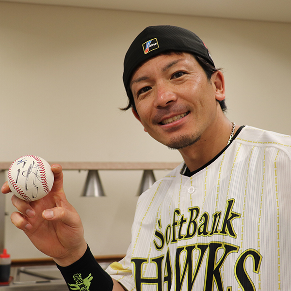 [ благотворительность ] Fukuoka SoftBank Hawks 7/16 сосна рисовое поле игрок герой мяч 