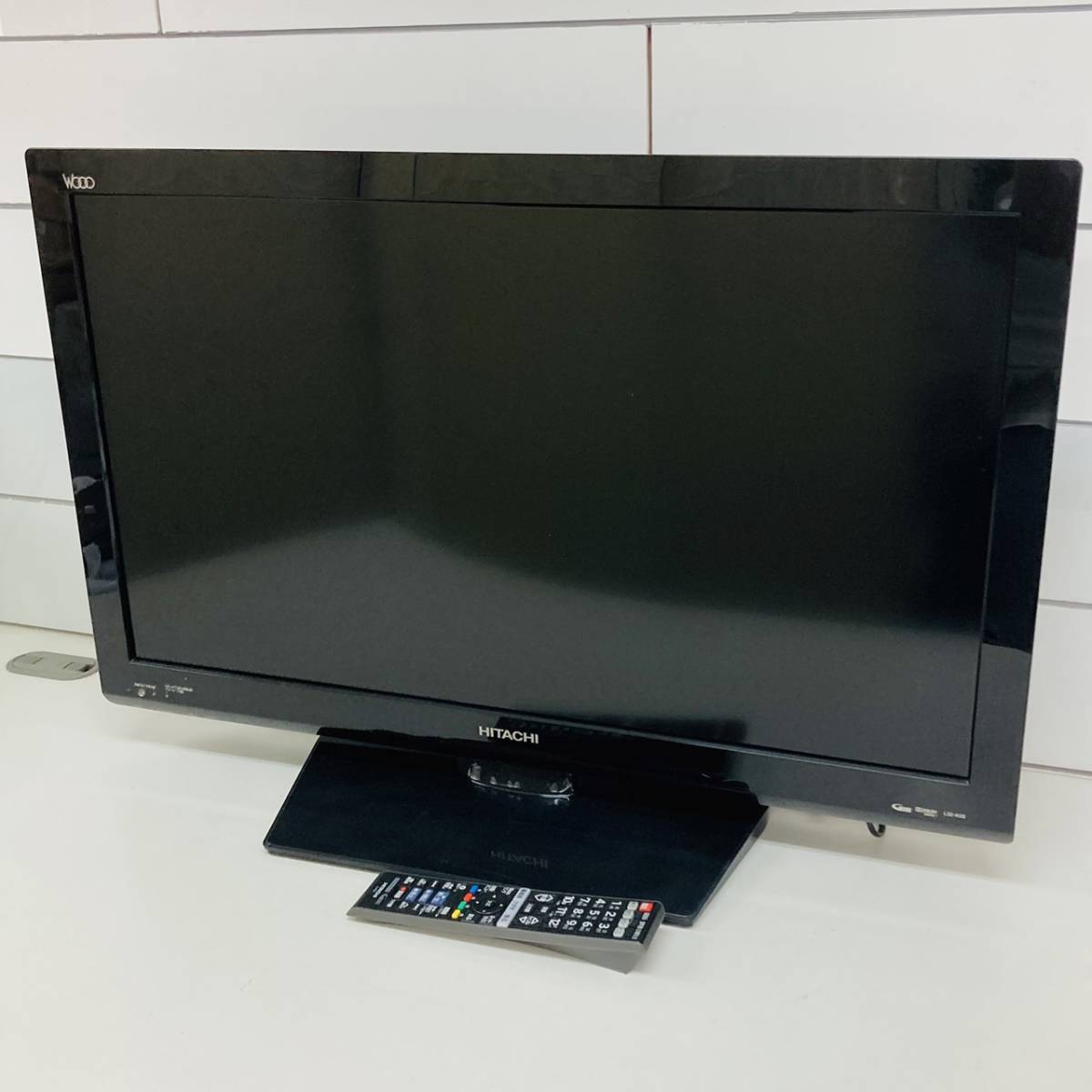 テレビ 32インチ HITACHI-