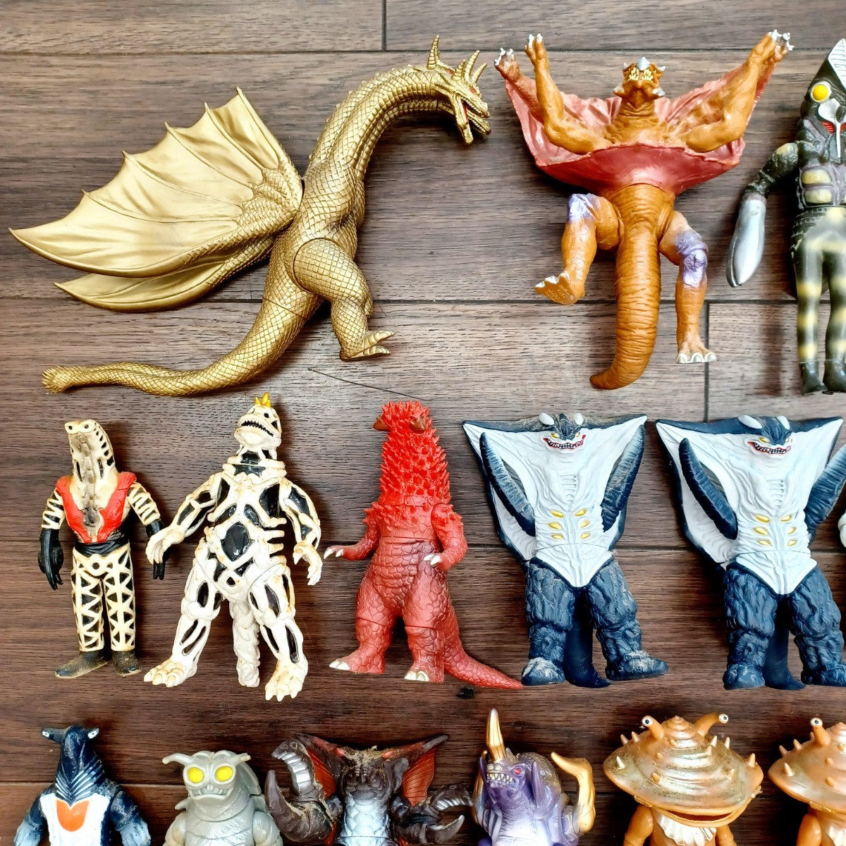 ① ウルトラ怪獣 ゴジラ 怪獣 28体 フィギュア まとめ売り