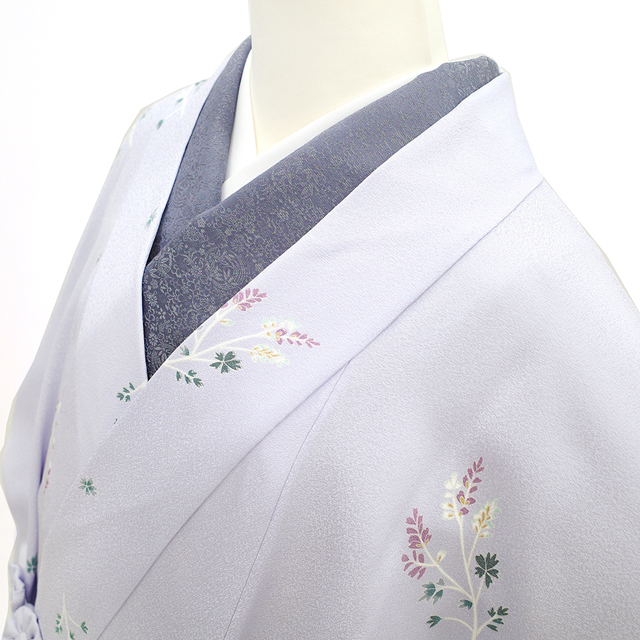  kimono collar coat single ..... pine island . beautiful .... author silk wistaria color . flower new goods brand new length 111.66 a little thin M size ....sbs12726