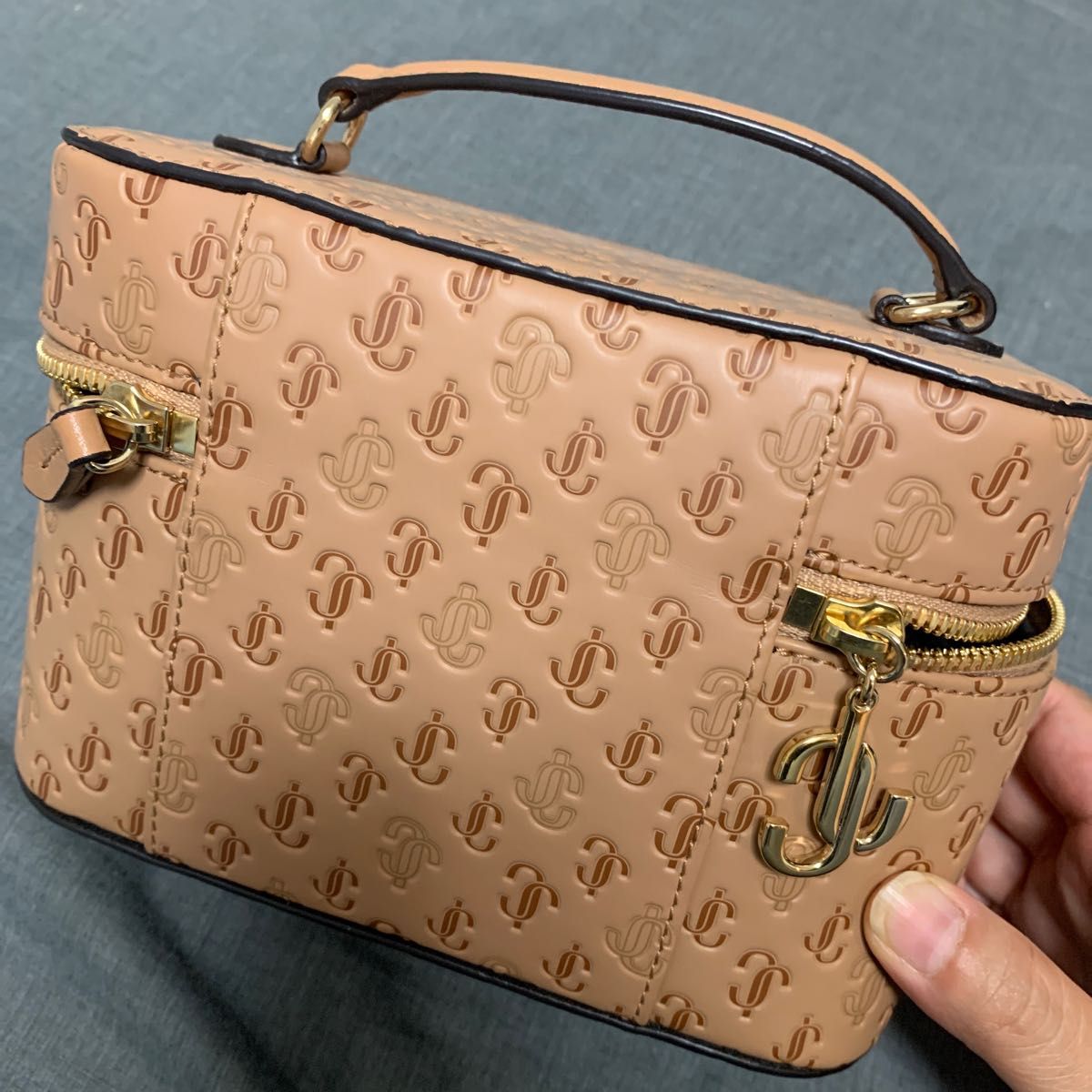 ジミーチュウ jimmy choo バニティケース ショルダーバッグ ジミーチュウ jimmy choo バニティケース ショルダーバッグ