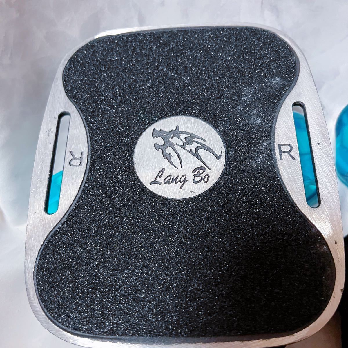Sumeber エスボード 初心者向け 光るタイヤ スケボースケートボード 2輪 ABS製 耐久 耐震 バッグ付き_画像8