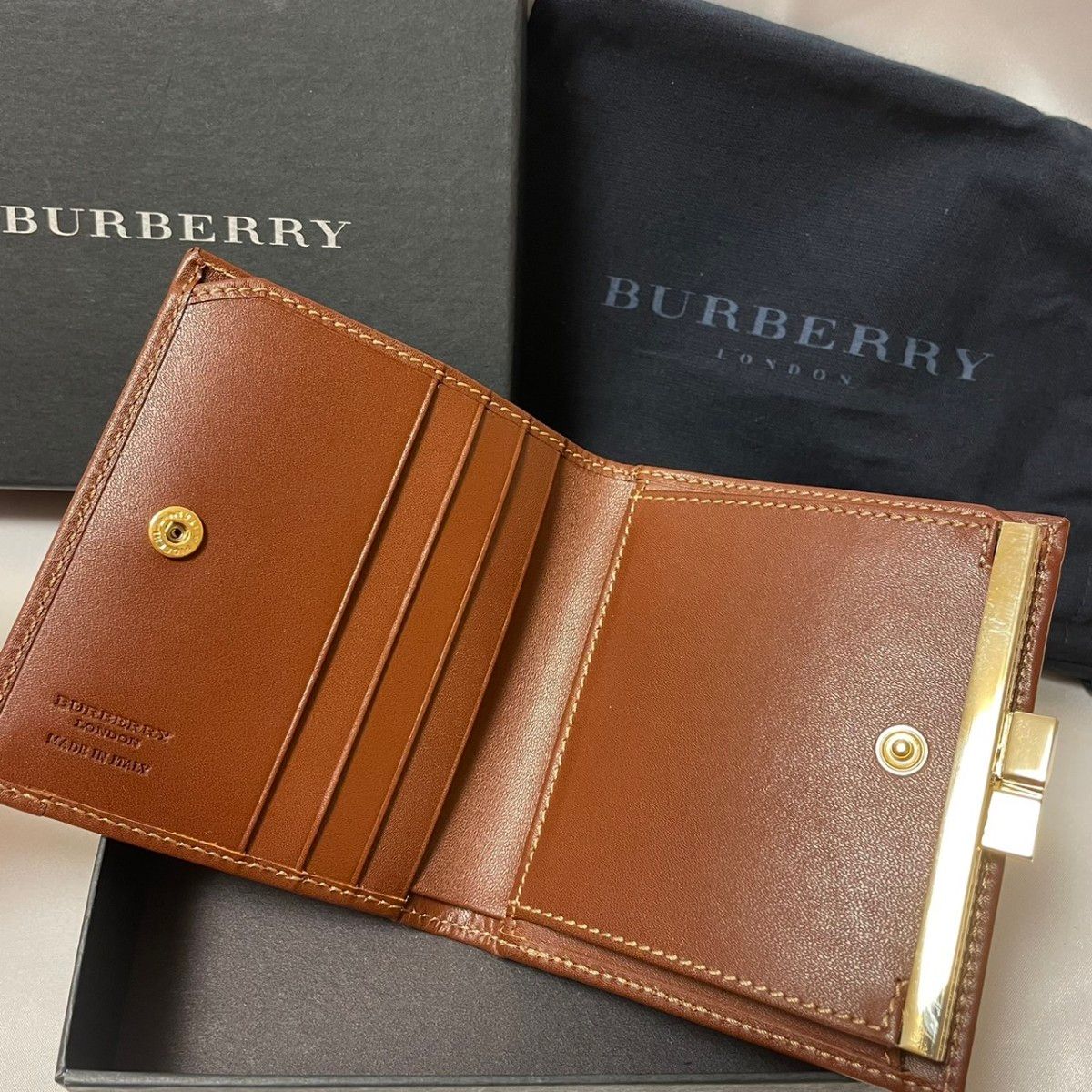 新品未使用】BURBERRY バーバリー 二つ折り財布 がま口 値下げ不可 