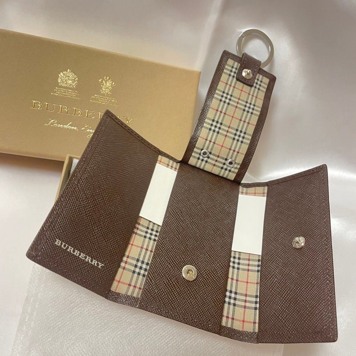 【未使用保管品】BURBERRY バーバリー キーケース 箱付 値下げ不可